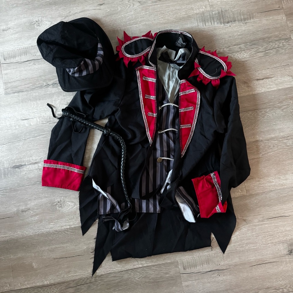 Leg Avenue | Sinister Ringmaster Costume